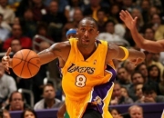 爱游戏足球体育-从替补打成超巨有多难？NBA仅6人做到，科比榜首无悬念的简单介绍