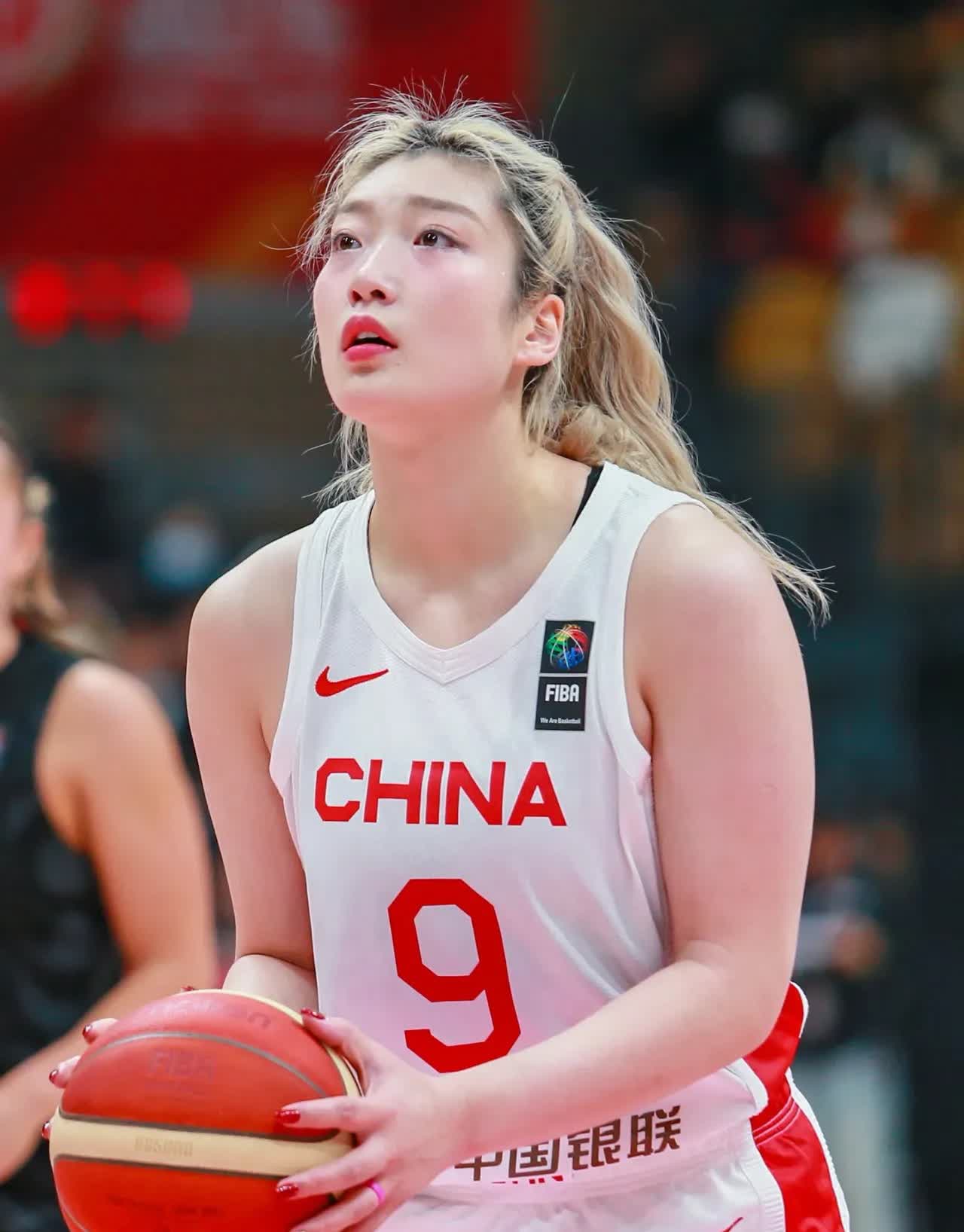 U19女篮世界杯-冉珂嘉17+10中国负葡萄牙遭两连败
