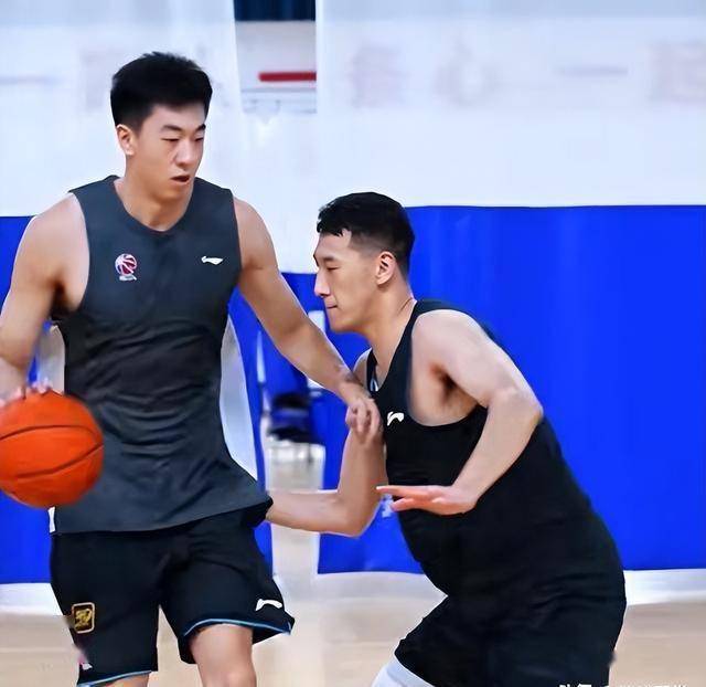 广东男篮张昊训练日常投射训练&结合球出手的简单介绍